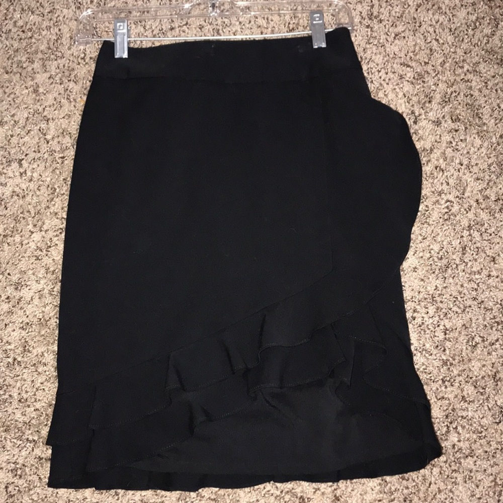 White House Black Market Ruffle Skirt (0)